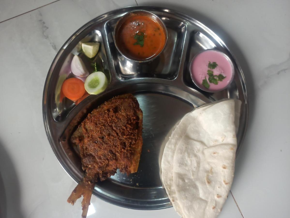 Priyansh Home Stay Harihareshwar Exterior foto