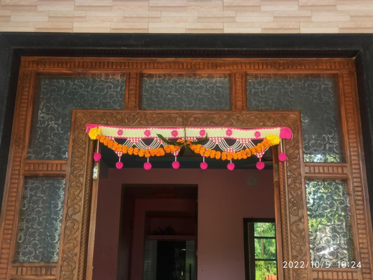 Priyansh Home Stay Harihareshwar Exterior foto